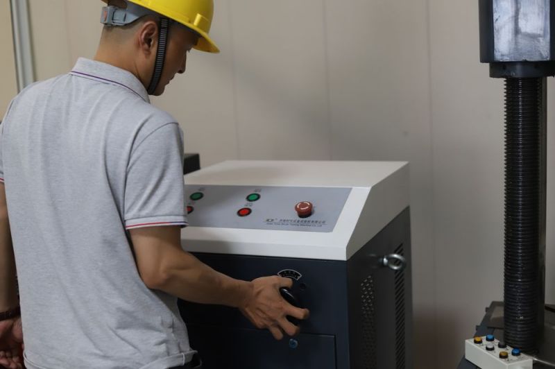 試驗機(jī)