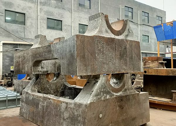知識篇：大型鑄鋼件廠家對大型鑄鋼件的鑄造廢砂處理辦法是？
